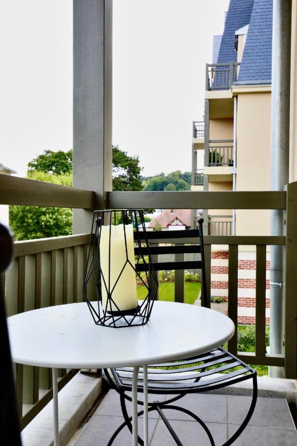 Appartement Des Arts Ντοβίλ Εξωτερικό φωτογραφία
